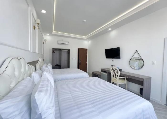 Paris Hotel