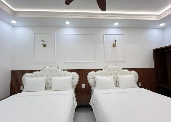 Paris Hotel