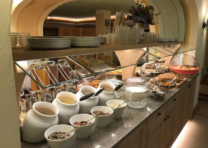 Alle Dolomiti Boutique Lake Hotel