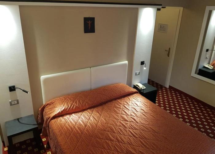 Hotel Diana