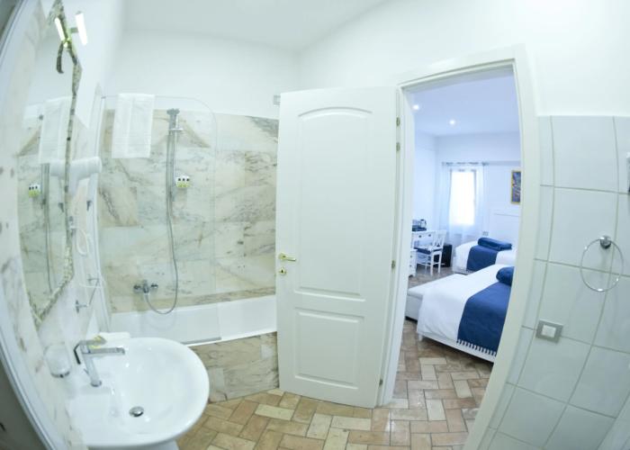 Atlantis Inn Castelgandolfo