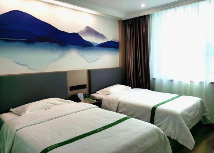 GreenTree Inn Puyang Ruifengyuan Business Hotel