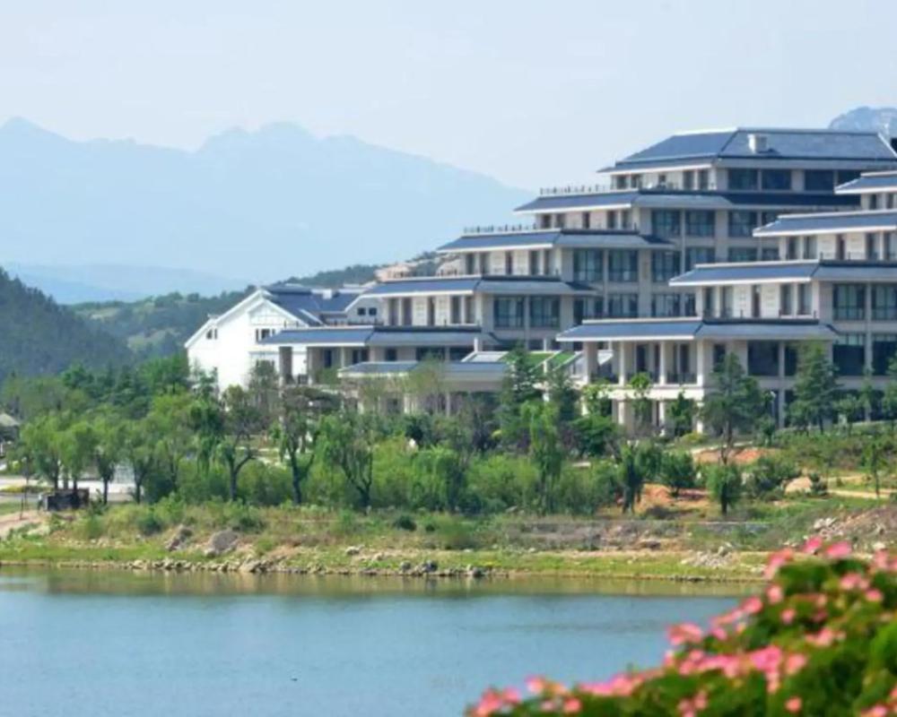 Dreamoon Blue Horizon Junhua Hotel