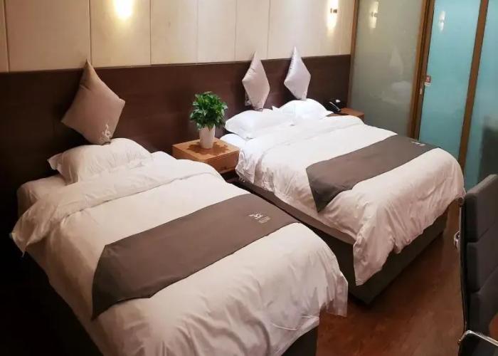 GreenTree Eastern Rizhao High Speed Railway Station Hotel