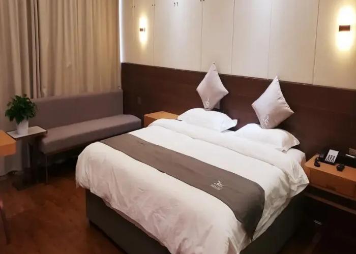 GreenTree Eastern Rizhao High Speed Railway Station Hotel