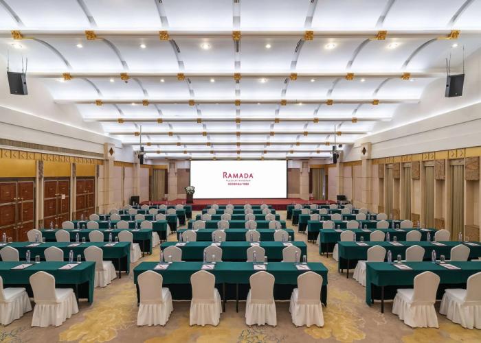 Ramada Plaza Taian