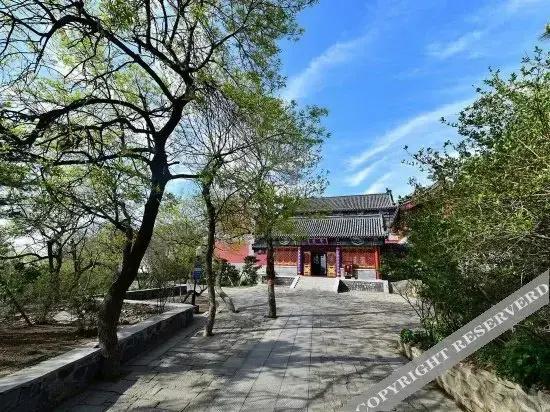 Yunchao Hotel