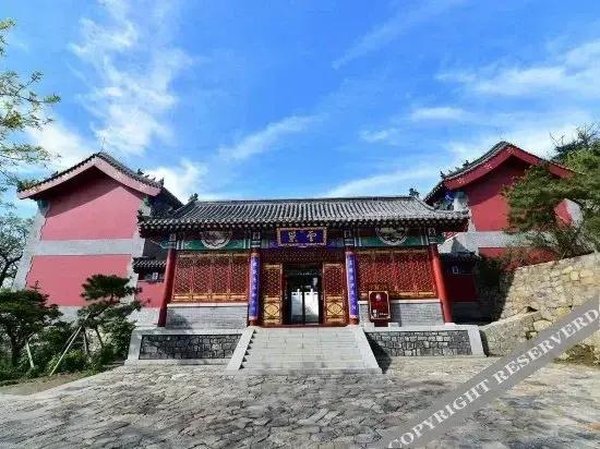Yunchao Hotel