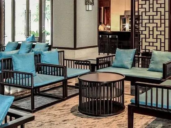 Eton Pine Valley Hotel