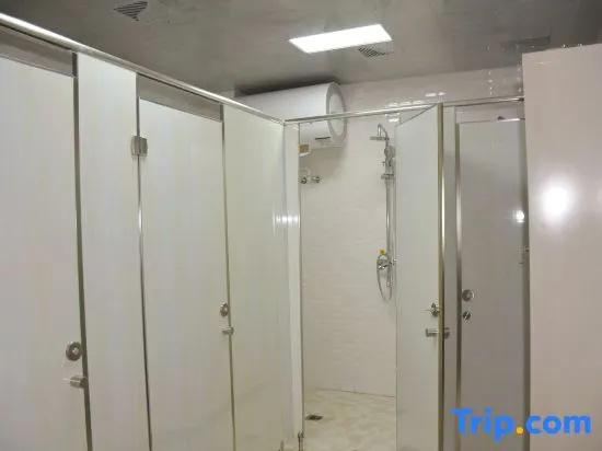 The Silk Road Travelers Hostel