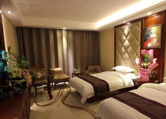 Zhangye Dinghe International Hotel