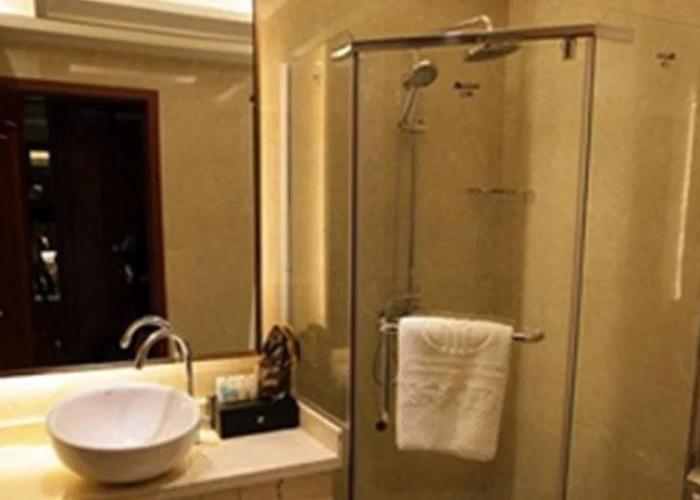 Zhangye Dinghe International Hotel
