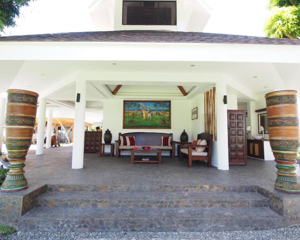 Vida Homes Condo Resort