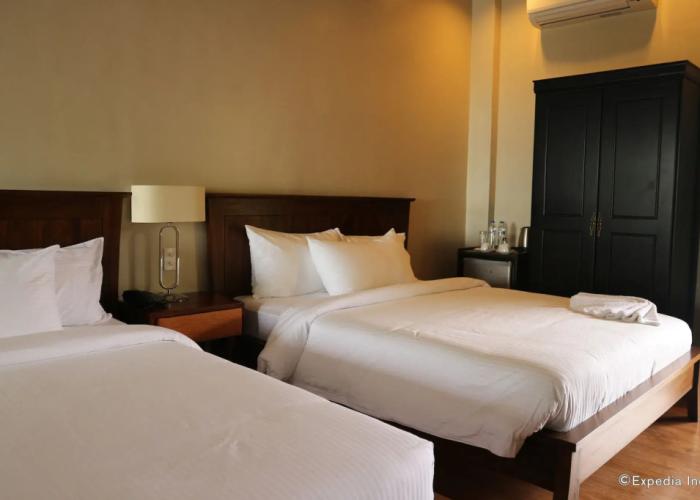 Bravo Resorts - Munting Paraiso