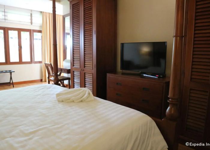 Bravo Resorts - Munting Paraiso