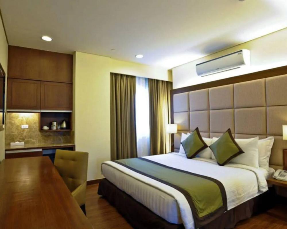 фото SanTomas Suites
