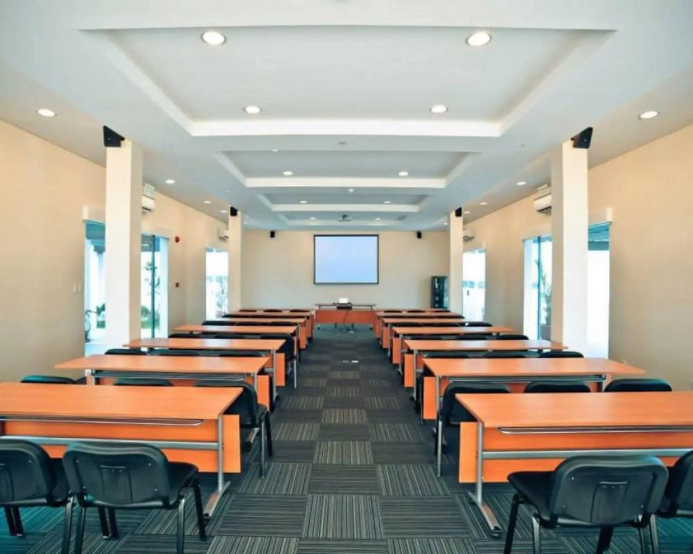 фото SanTomas Suites