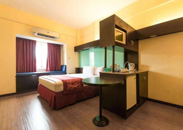 Microtel by Wyndham Batangas