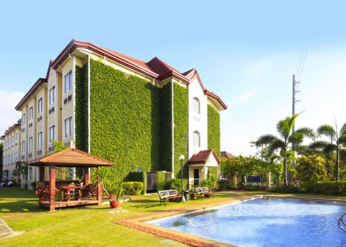 Microtel by Wyndham Batangas