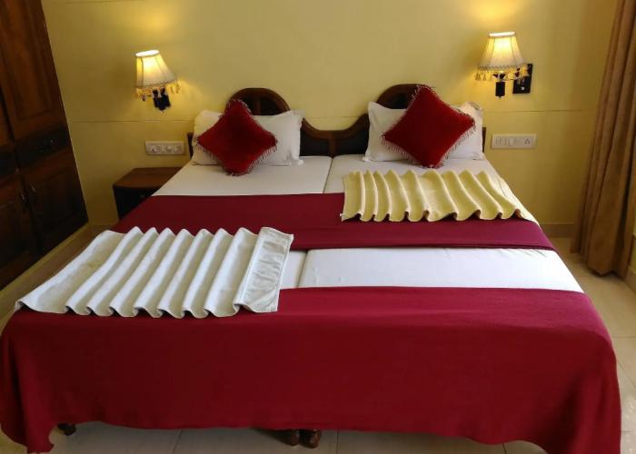 Beach Florra Inn