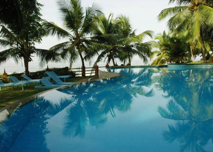 Soma Manaltheeram Ayurveda Beach Village
