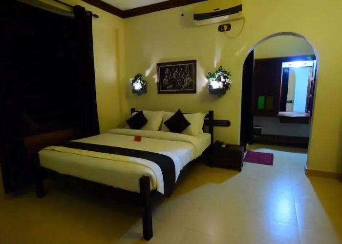 Kovalam Beach Hotel