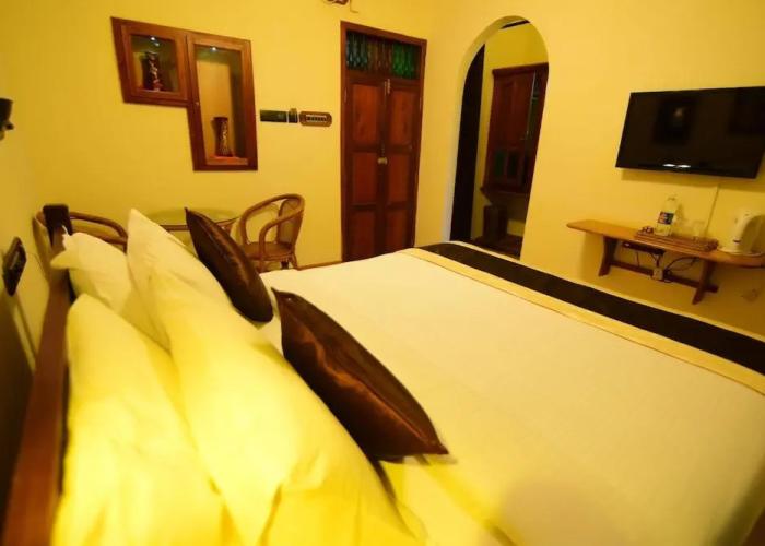 Kovalam Beach Hotel