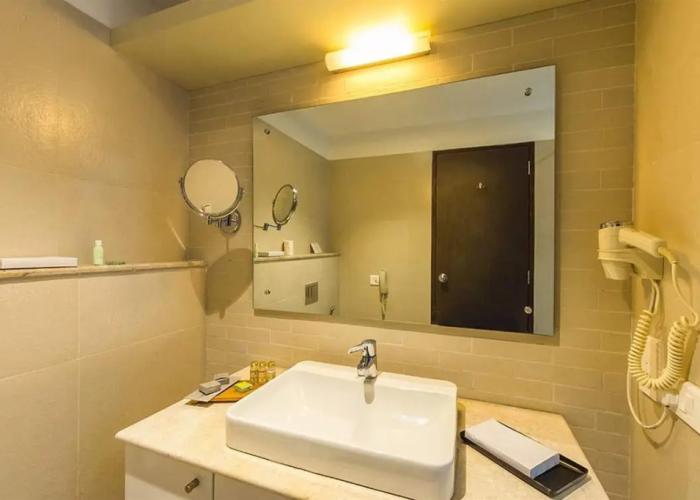 Ragamaya Resort & Spa Munnar
