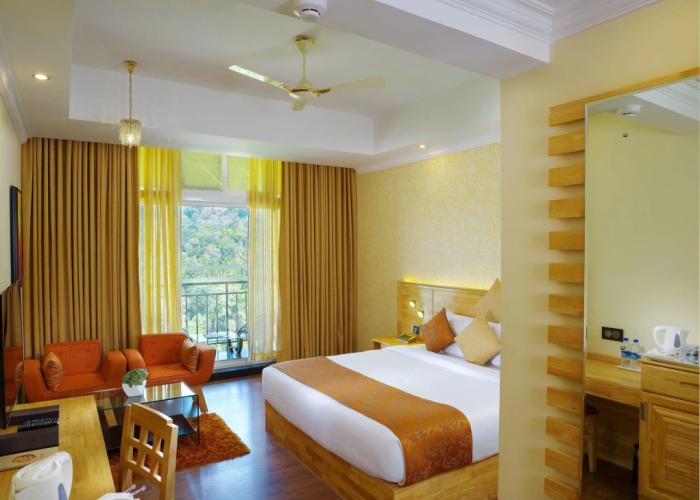 The Panoramic Getaway