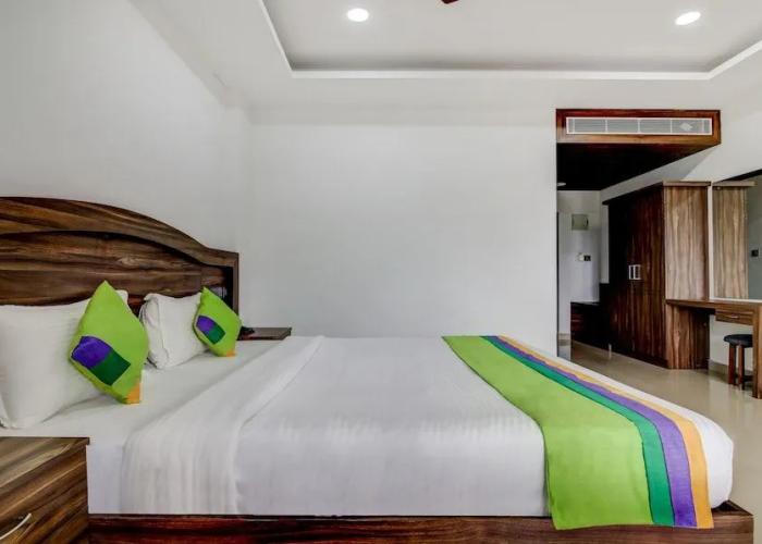 Treebo Premium Misty Garden Resorts