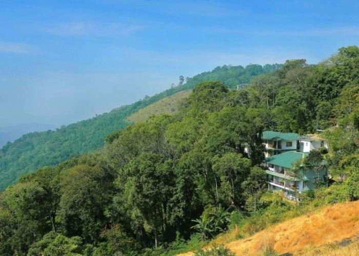 Eagle Mountain Resort Munnar