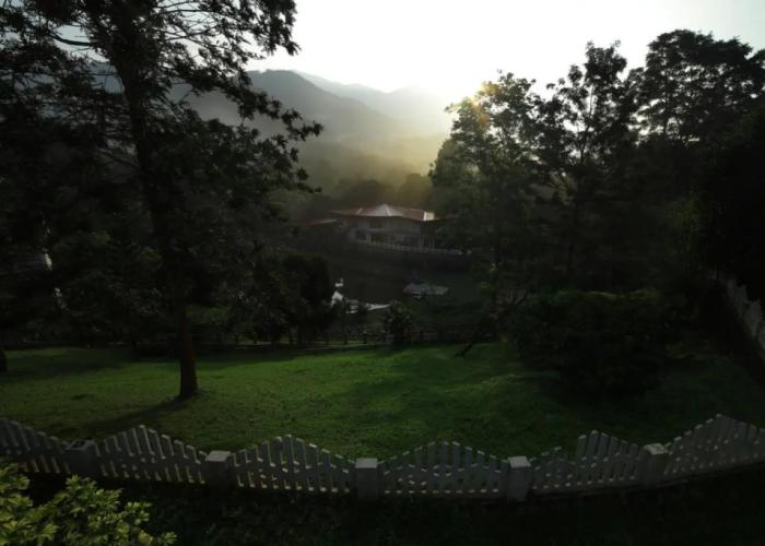 Broad Bean Resort & Spa