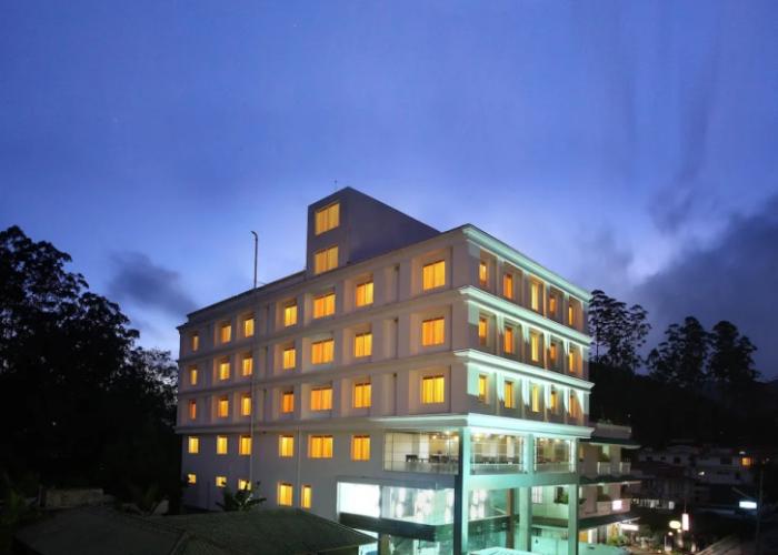 Grand Plaza