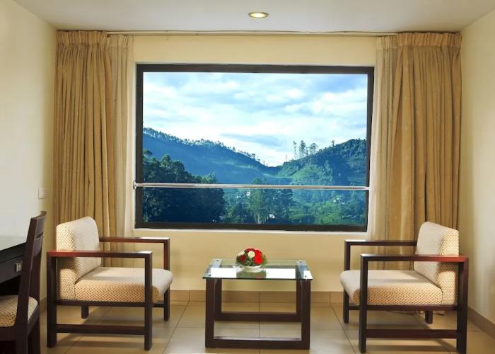 Clouds Valley Leisure Hotel