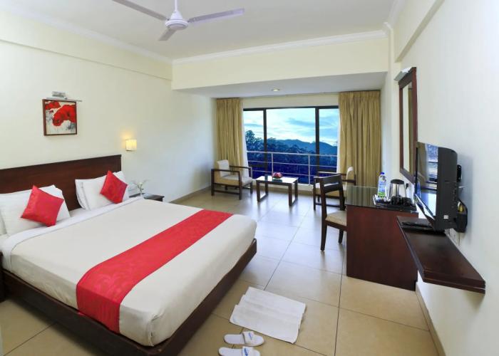 Clouds Valley Leisure Hotel