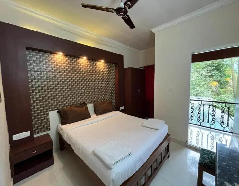 фото Spring Muunnar