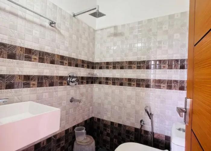 Seven Malai Residency