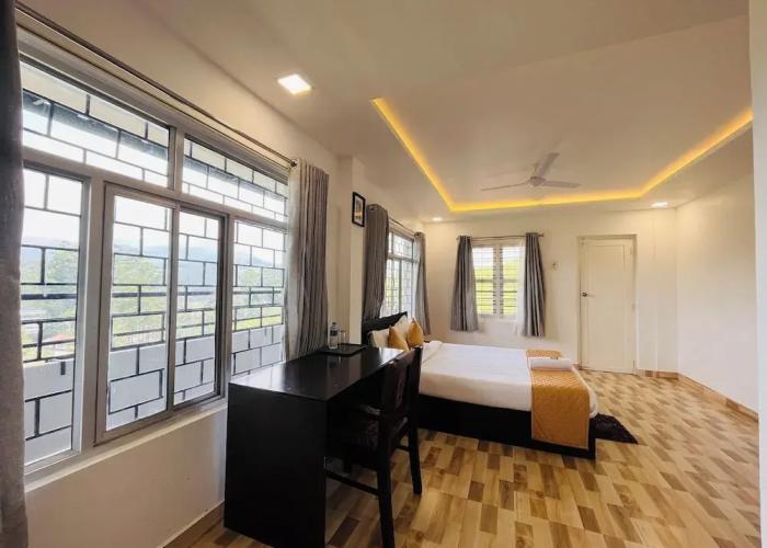 Seven Malai Residency