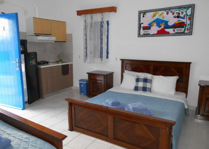 Studios Apartments Kapetanios