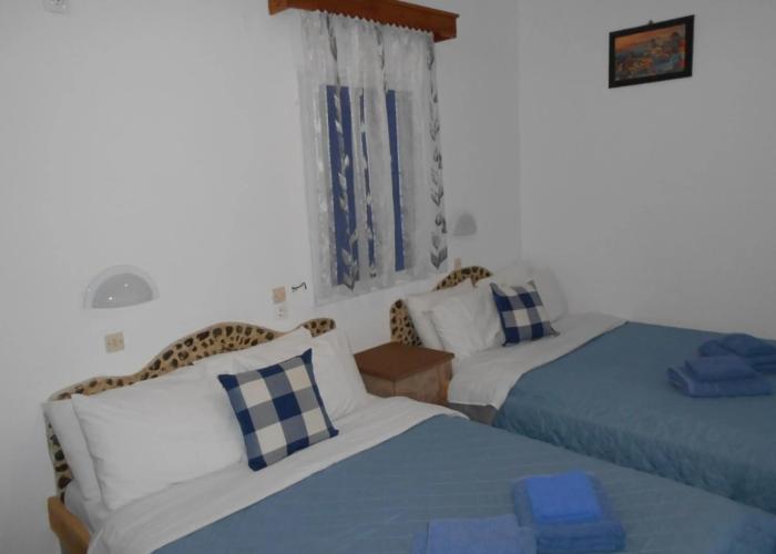 Studios Apartments Kapetanios