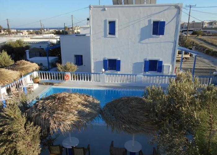 Studios Apartments Kapetanios