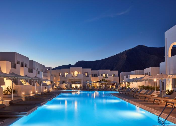 Aqua Blue Hotel