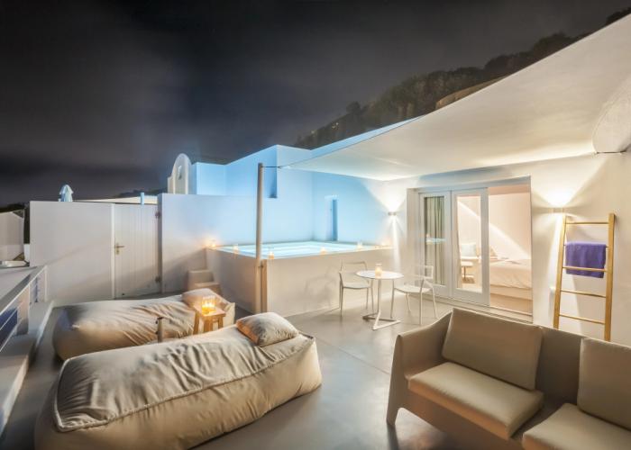 Santorini Heights