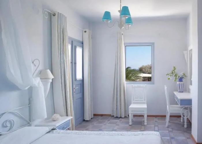 Atlantis Beach Villa