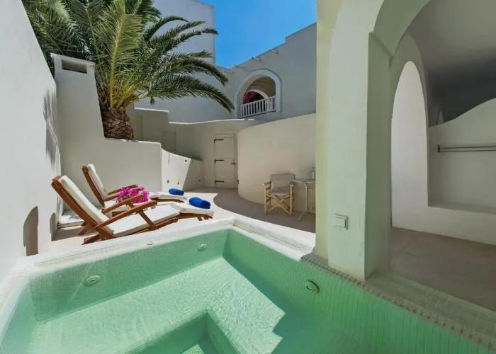 Atlantis Beach Villa