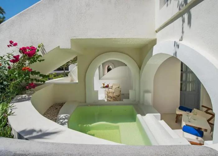 Atlantis Beach Villa