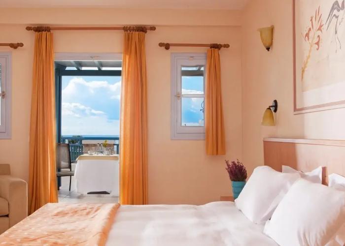 Santo Miramare Resort