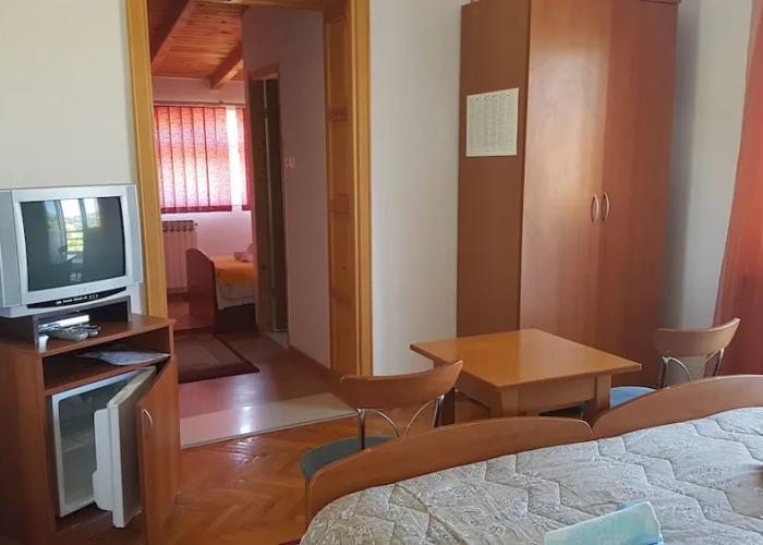 Room Marin