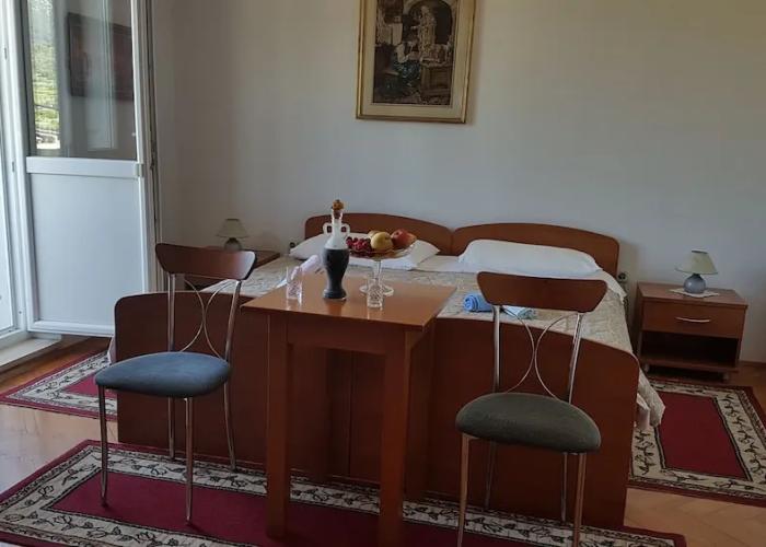 Room Marin