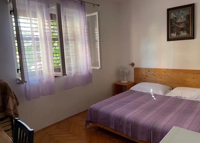 Room-s2 - Double Room in Jelsa on Hvar w